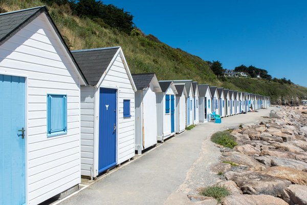 Discovering Birmingham's Hidden Gems: An Ultimate Guide to Artisan Craft Markets